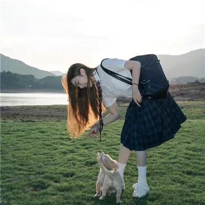 幕布背后